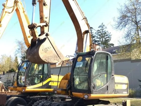 Экскаватор JCB JS 160W 2010 года б/у