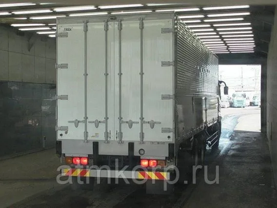 Автофургон Mitsubishi SUPER GREAT  б/у фото 2