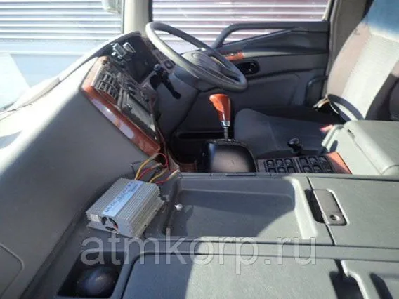 Автофургон Mitsubishi SUPER GREAT  б/у фото 4
