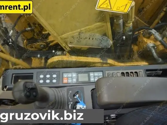 Экскаватор Caterpillar 318 2006 года б/у