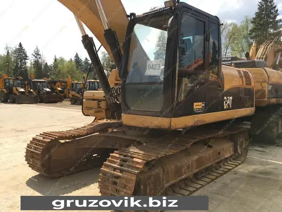 Экскаватор Caterpillar 320 2012 года б/у