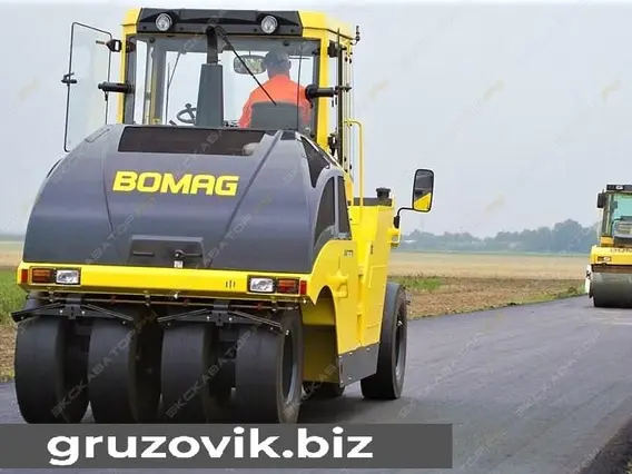 Дорожный каток Bomag BW 2019 года б/у