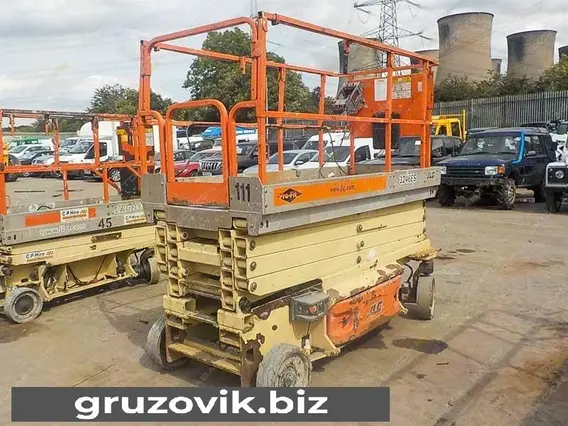 Автовышка JLG 3246ES 2007 года б/у