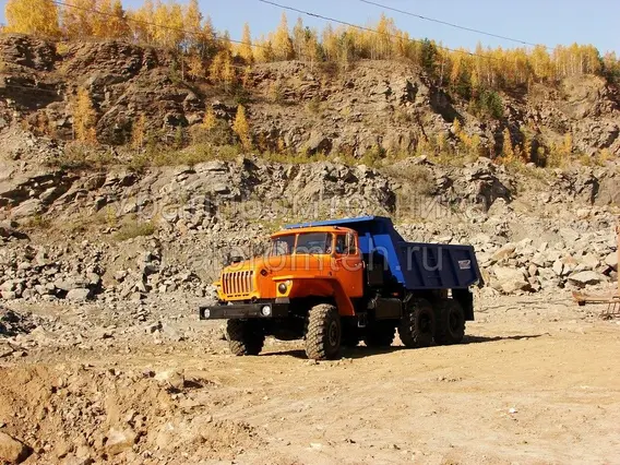 Самосвал Урал 5557  б/у фото 3