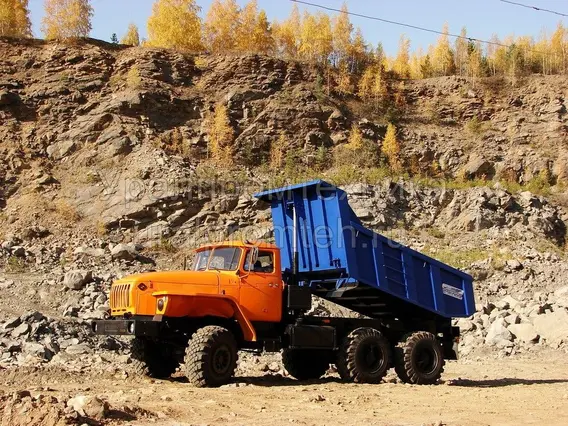 Самосвал Урал 5557  б/у фото 4