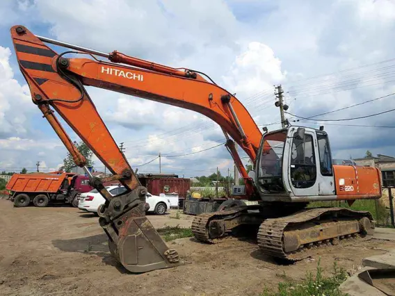 Экскаватор Hitachi EX 220 -5 2001 года б/у фото 5