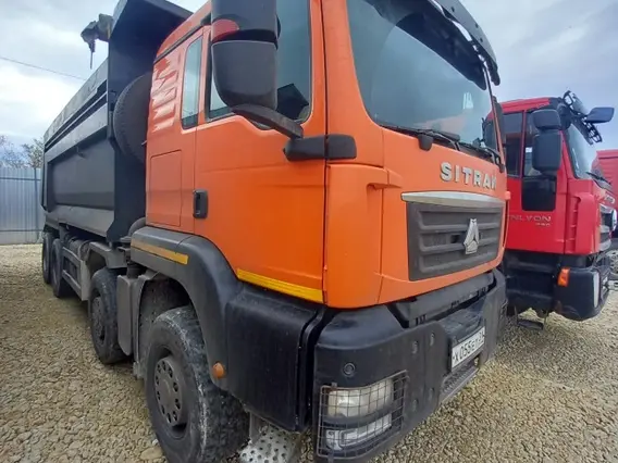 Самосвал Sinotruk Sitrak c7h 2022 года б/у