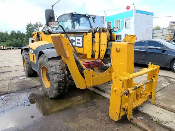 Телескопический погрузчик JCB Loadall 540-170 2011 года б/у фото 5