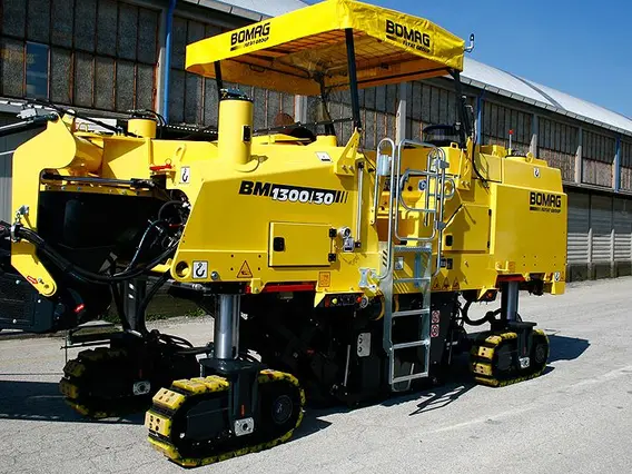 Дорожная фреза Bomag BM  б/у фото 3