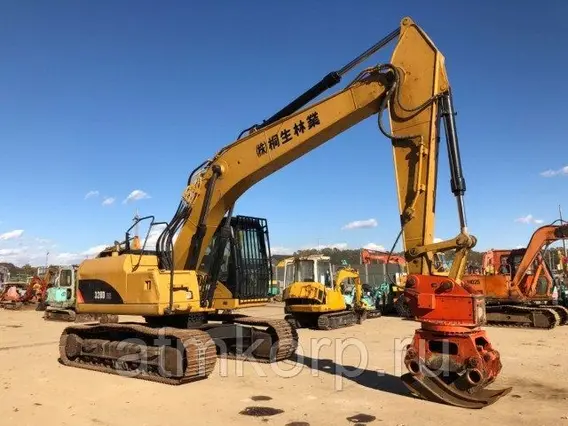 Экскаватор Caterpillar 320  б/у фото 3