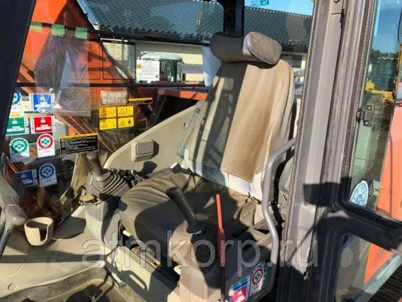 Экскаватор Hitachi ZX 200 б/у фото 7