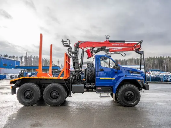 Лесовоз с КМУ Урал NEXT 5557-6151-72 2025 года новый фото 4
