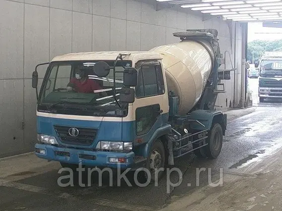 Бетоносмеситель Nissan Diesel Condor б/у