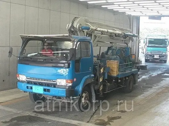 Бетононасос Nissan Diesel Condor б/у
