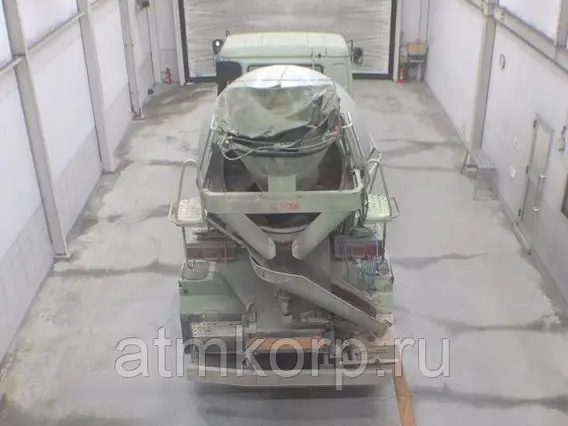 Бетоносмеситель Nissan UD б/у фото 3