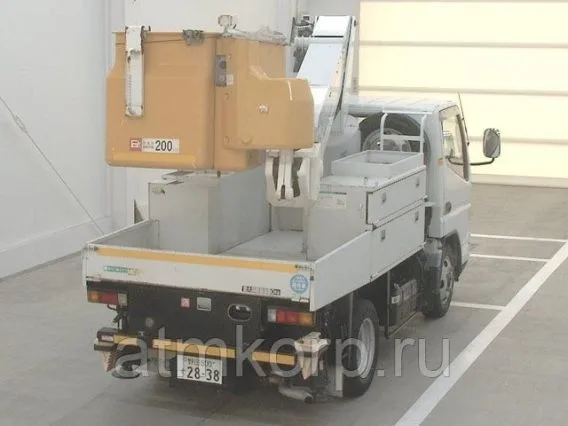 Автовышка Mitsubishi Canter  б/у фото 3