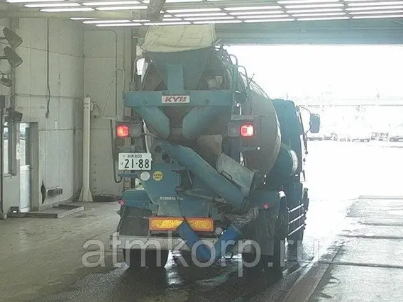Бетоносмеситель Mitsubishi FUSO б/у фото 2