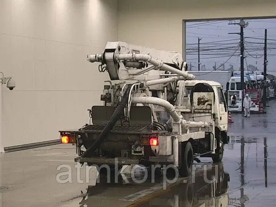 Бетононасос Mitsubishi FUSO  б/у фото 3