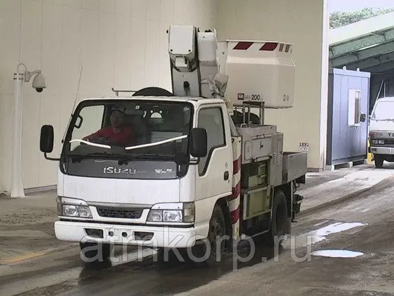 Автовышка Isuzu Elf б/у