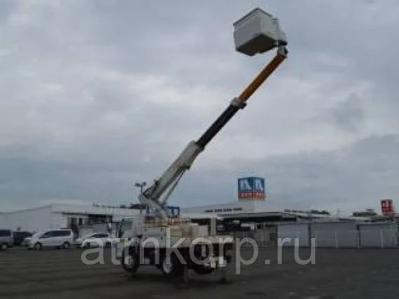 Автовышка Isuzu Elf  б/у