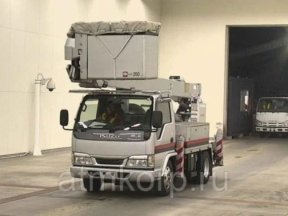 Автовышка Isuzu Elf б/у