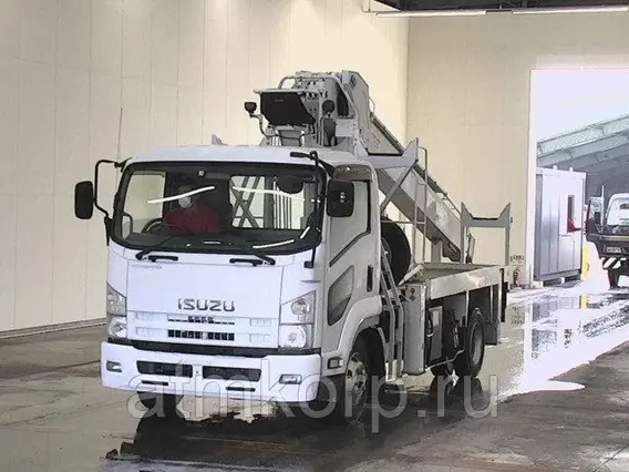 Автокран Isuzu Forward б/у