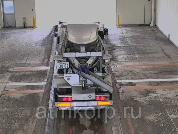 Бетоносмеситель Isuzu Forward  б/у фото 8