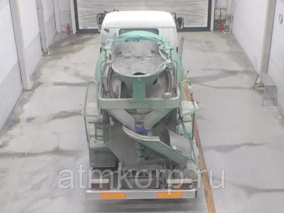 Бетоносмеситель Isuzu Forward  б/у фото 3