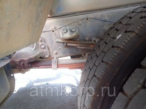 Бетоносмеситель Isuzu Forward  б/у фото 5