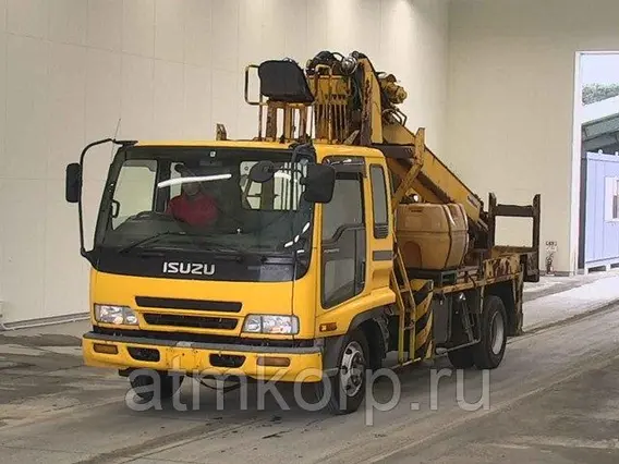 Isuzu Forward б/у
