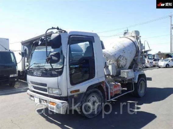 Бетоносмеситель Isuzu Forward  б/у