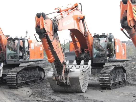 Горный экскаватор Hitachi ZX870-5G 2017 года б/у фото 6