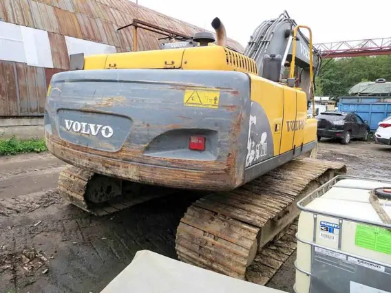 Экскаватор Volvo EC 240 BLC 2005 года б/у фото 6