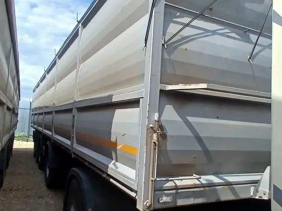 Полуприцеп-зерновоз КРОПКУЗОВ 85057B 2023 года б/у фото 3