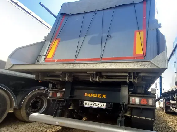 Самосвальный полуприцеп Bodex KIS 4WA1 2023 года б/у фото 6