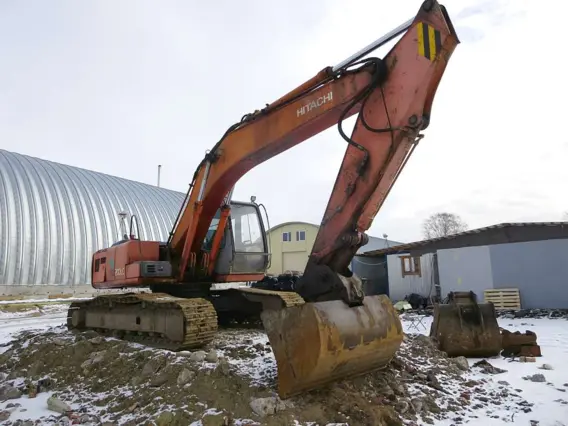 Экскаватор Hitachi EX 200 LC-3 2000 года б/у фото 6