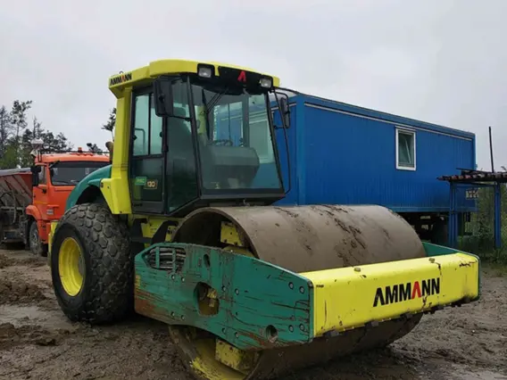 Дорожный каток Ammann ASC 130D 2016 года б/у