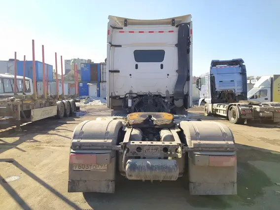 Седельный тягач Mercedes-Benz Actros 2023 года б/у фото 6