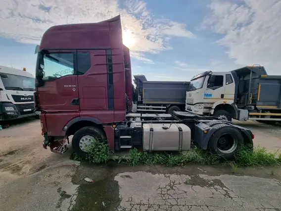 Седельный тягач MAN TGX 2021 года б/у фото 4