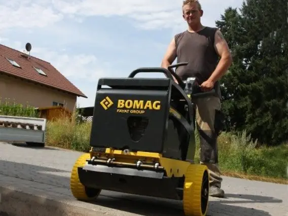 Строительная техника Bomag BPR  б/у фото 3