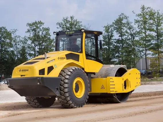 Дорожный каток Bomag BW  б/у фото 2