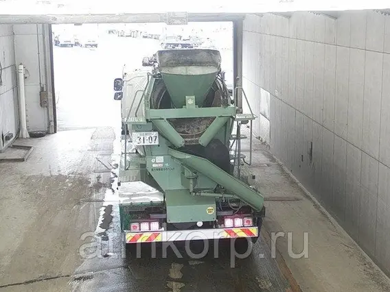 Бетоносмеситель Isuzu Giga б/у фото 4