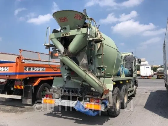 Бетоносмеситель Isuzu Giga б/у