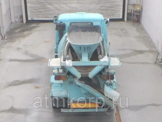 Бетоносмеситель Isuzu Forward  б/у фото 3