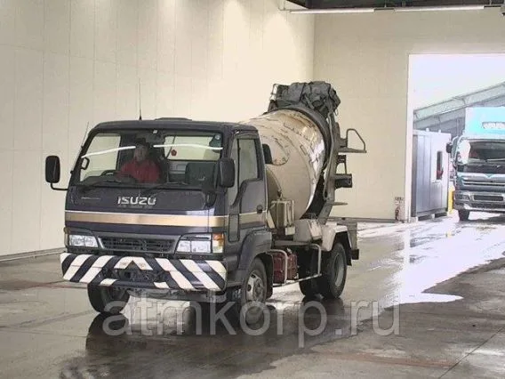 Бетоносмеситель Isuzu Forward  б/у