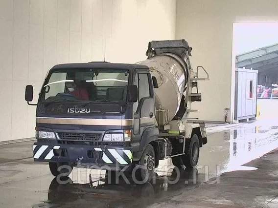 Бетоносмеситель Isuzu Forward  б/у