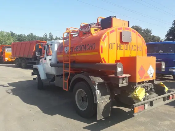 Автотопливозаправщик ГАЗ 3309  б/у