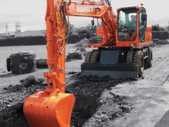 Экскаватор Doosan DX160W 2018 года новый