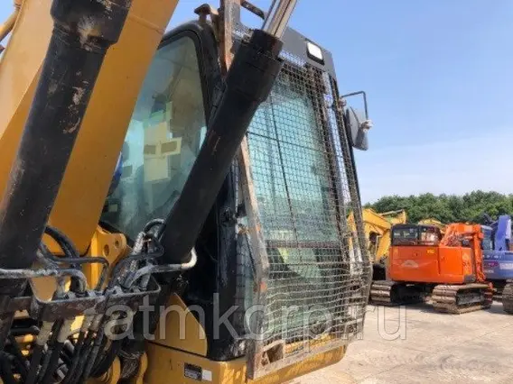 Экскаватор Caterpillar 320 б/у фото 7