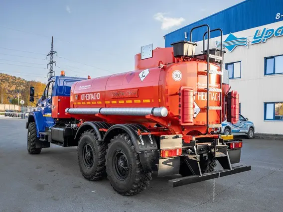 Автотопливозаправщик Топливозаправщик АТЗ-10Б УСТ 5453 Урал NEXT 4320-6951-72 доработка под ДОПОГ 2025 года новый фото 2